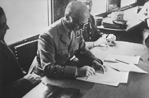 Los franceses firman el armisticio Los franceses firman el armisticio