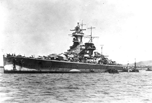 El Graf Spee anclado en Montevideo El Graf Spee anclado en Montevideo