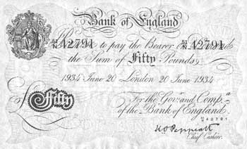 Una de las notas bancarias de 50 libras falsificadas