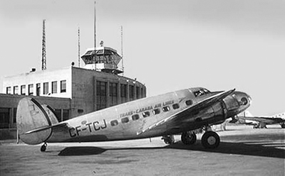 Un Lockheed L-14 fotografiado en 1938 o 1939. Imagen de dominio pblico.