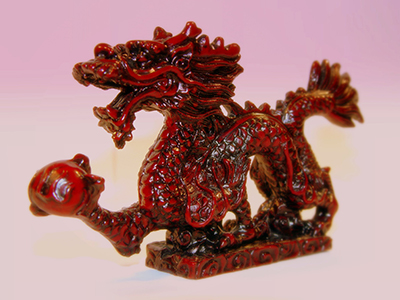 Xuexing, la estatuilla Sangrienta