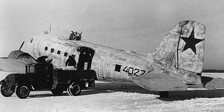 El Il-2 era capaz de operar en condiciones bastante adversas como esta pista sobre la nieve. Imagen de dominio público. El Il-2 era capaz de operar en condiciones bastante adversas como esta pista sobre la nieve. Imagen de dominio público.