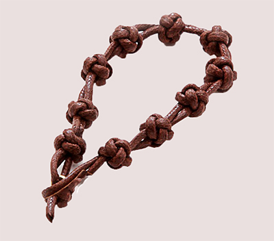 Una cuerda de nudos moderna