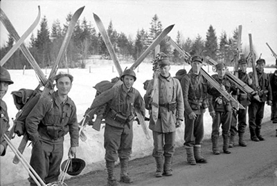 Soldados britnicos en Noruega, 1940 - Imagen de dominio pblico, original en el Imperial War Museum.