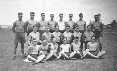 miembros del Comando No.5 en el entrenamiento del campamento Bulford en Junio de 1940. Imagen de Dominio Pblico obtenida del Archivo de Comandos veteranos.